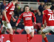 世俱杯赛程-谁将获胜？球迷们的猜测引人注目