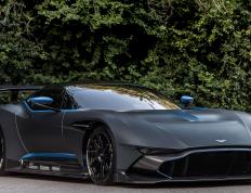 世俱杯分组-跨界巅峰对决，美加墨世界杯焦点战，湖人队正面击溃新疆队