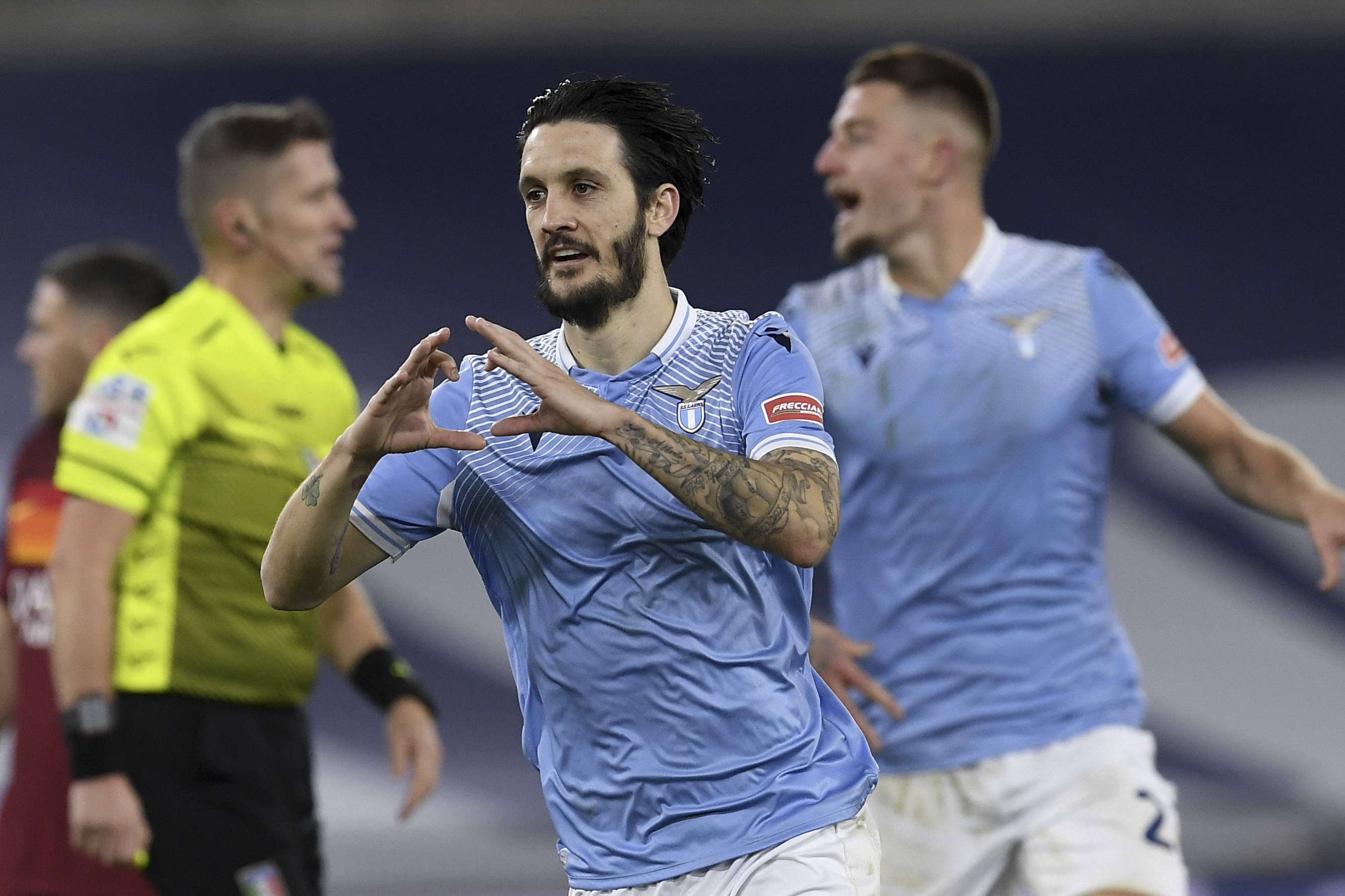 世俱杯改制-包含因伤缺席多场比赛，拉齐奥球星终于复出的词条