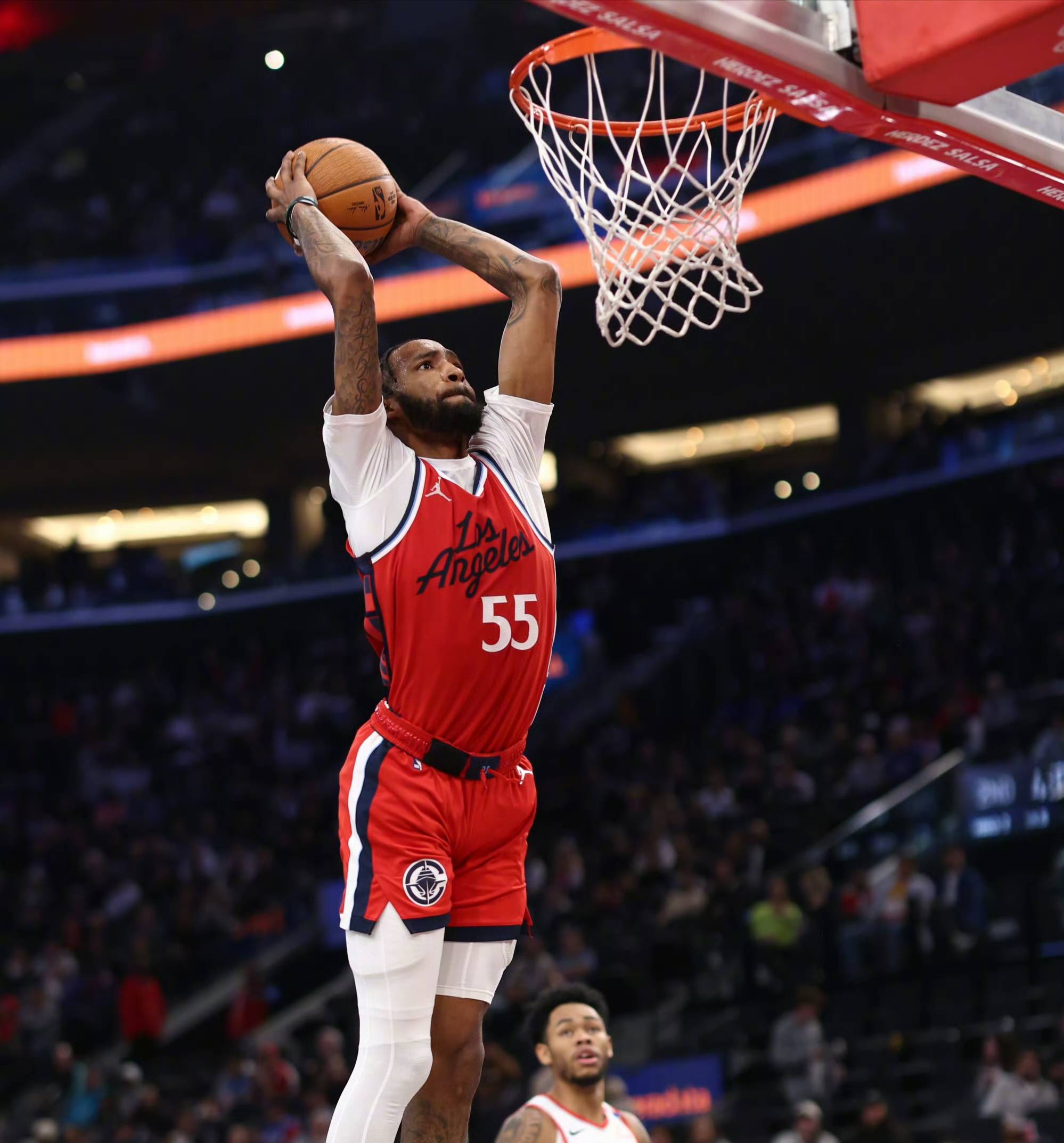 世俱杯改制-火箭擒快船取得首胜，哈登33分