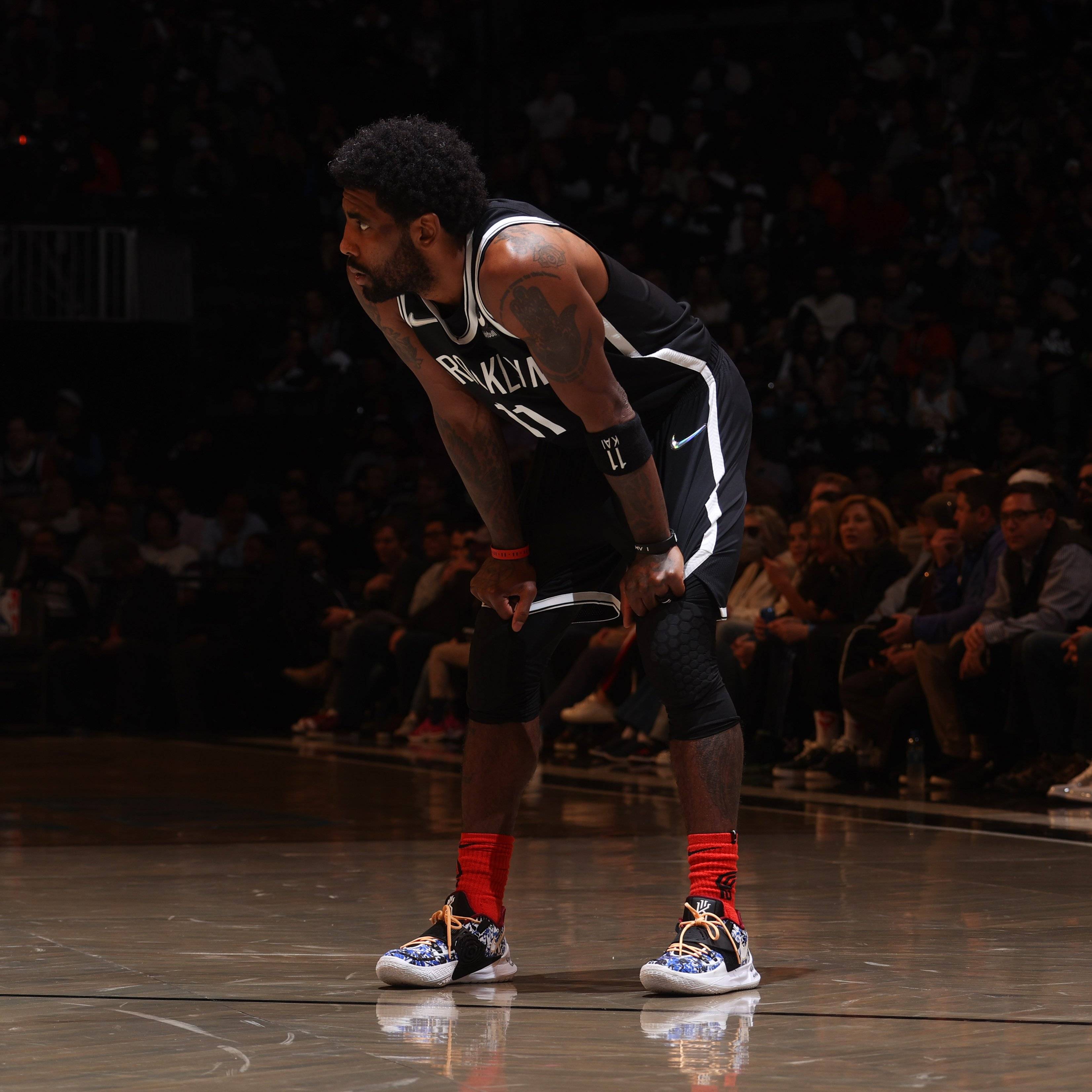 世俱杯直播-篮网翻盘黄蜂，欧文高光表现