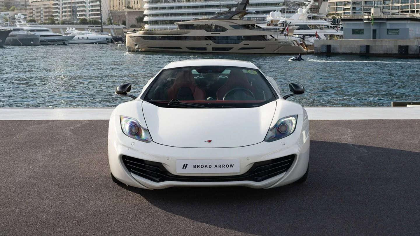 世俱杯赛程-迈凯伦力克索伯车队,汉密尔顿惊艳四座